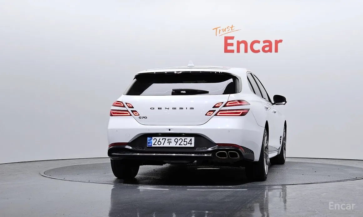 Genesis G70 2022 Gasoline 2.0T 2WD