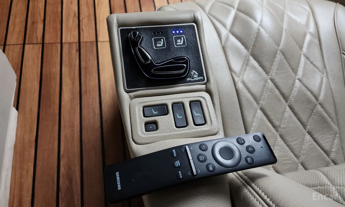 Hyundai Solati 2015 15-seater