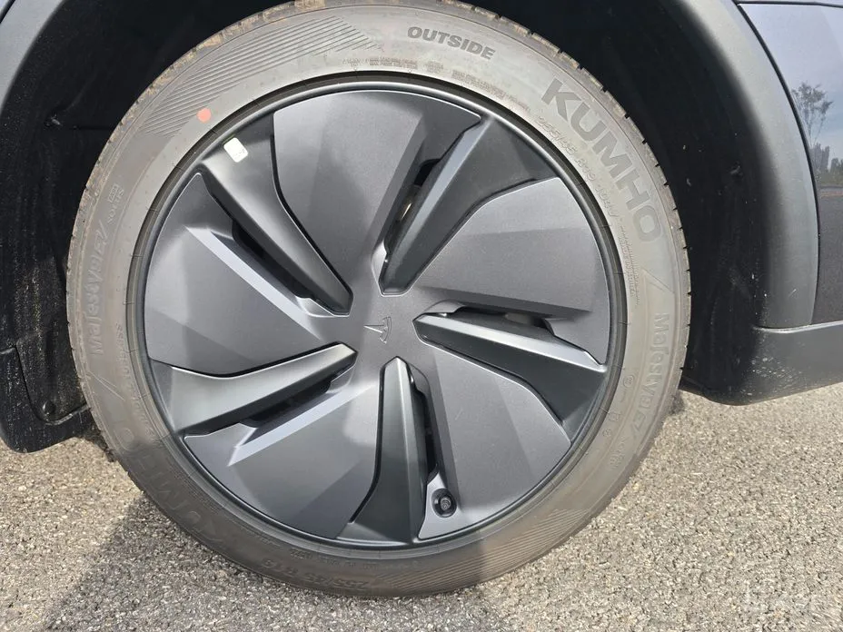 Tesla Model Y 2020 RWD