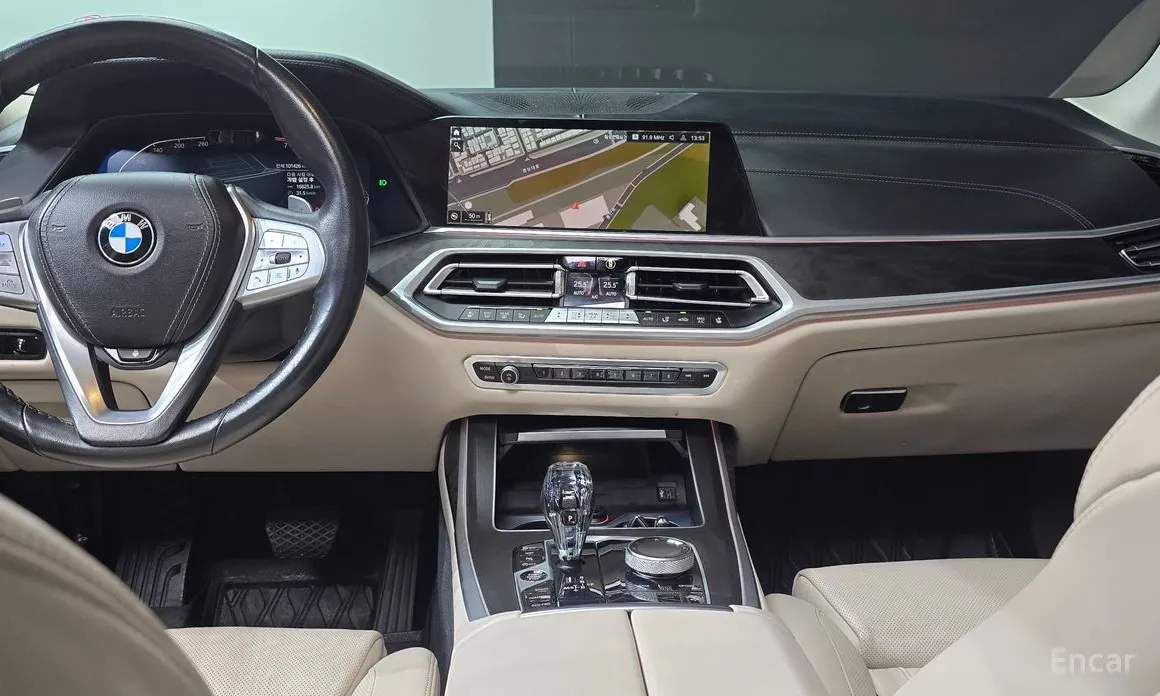 BMW X7 2019 xDrive 40i Design Pure Excellence 6-Seater