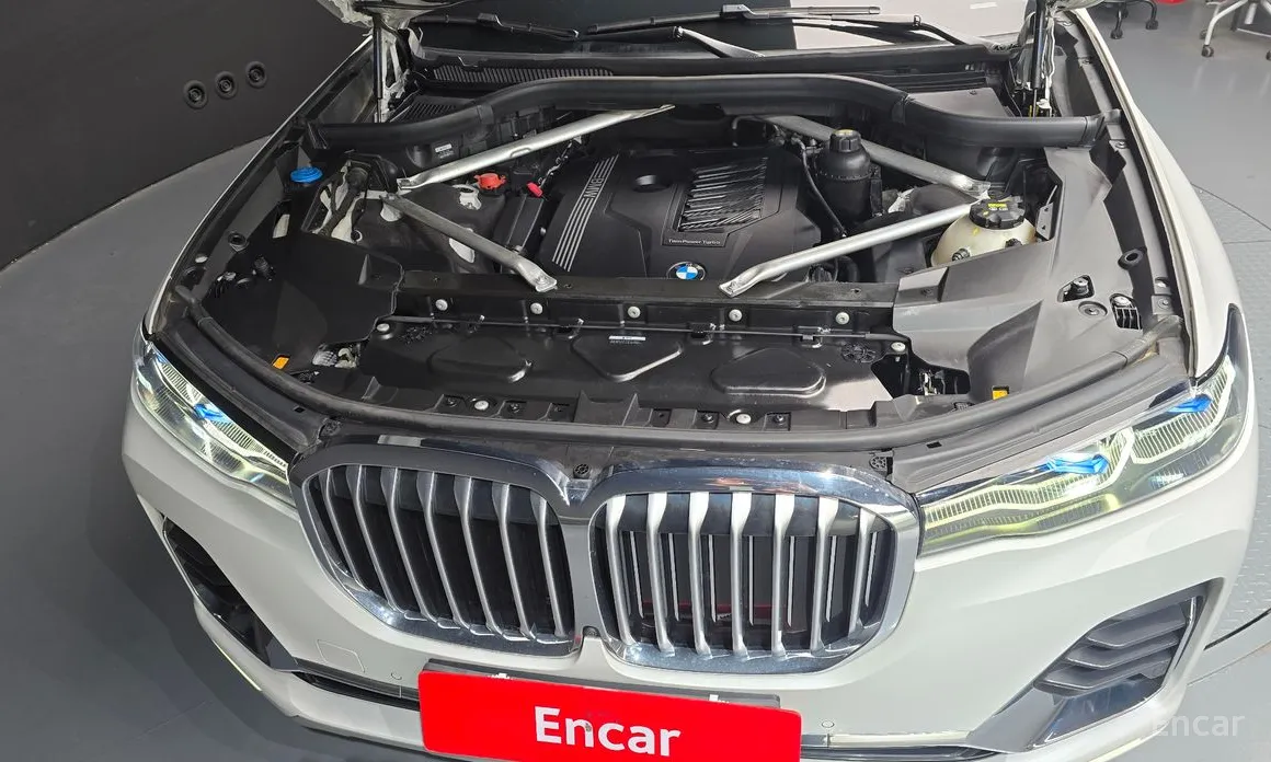 BMW X7 2019 xDrive 40i Design Pure Excellence 6-Seater