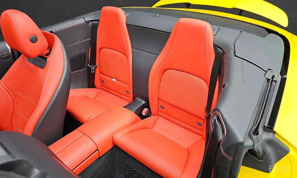 Mercedes-Benz SL-Class 2023 AMG SL63 4MATIC+