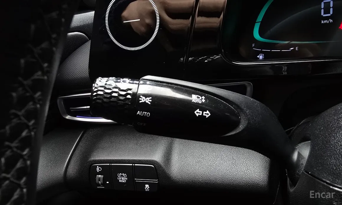 Hyundai Avante 2023 Modern