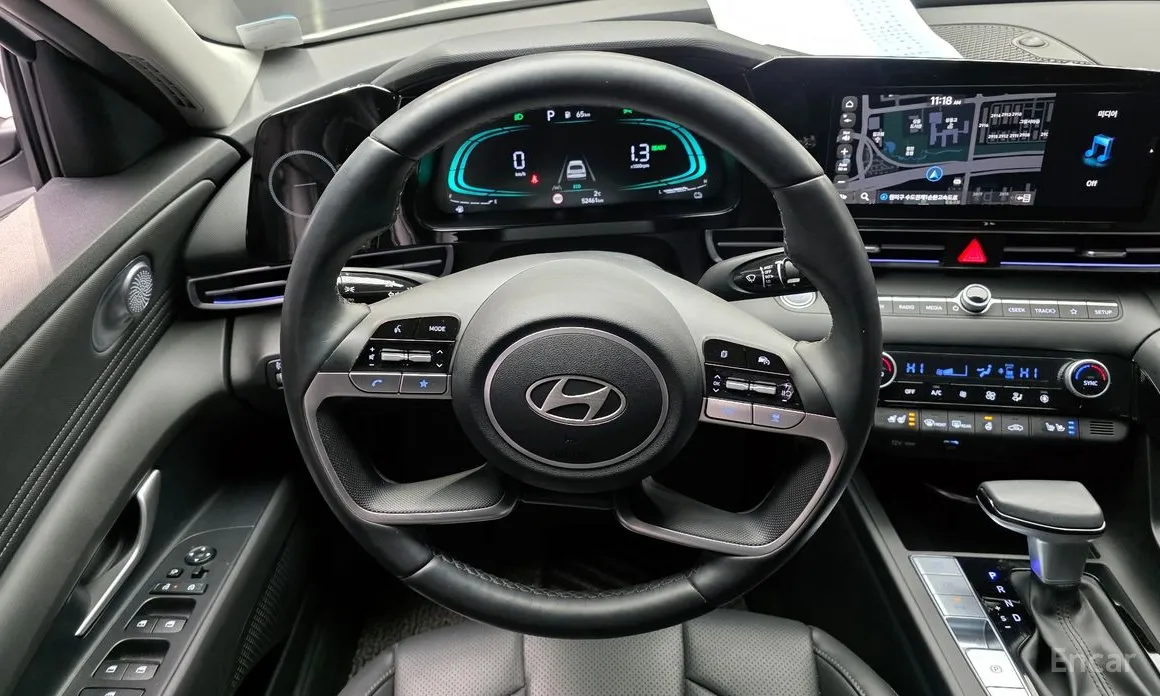 Hyundai Avante 2023 Modern