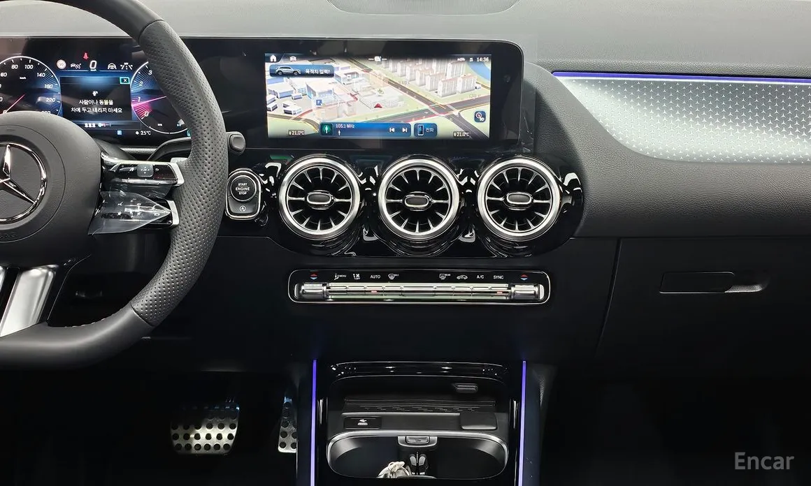 Mercedes-Benz GLA-Class 2020 GLA250 4MATIC