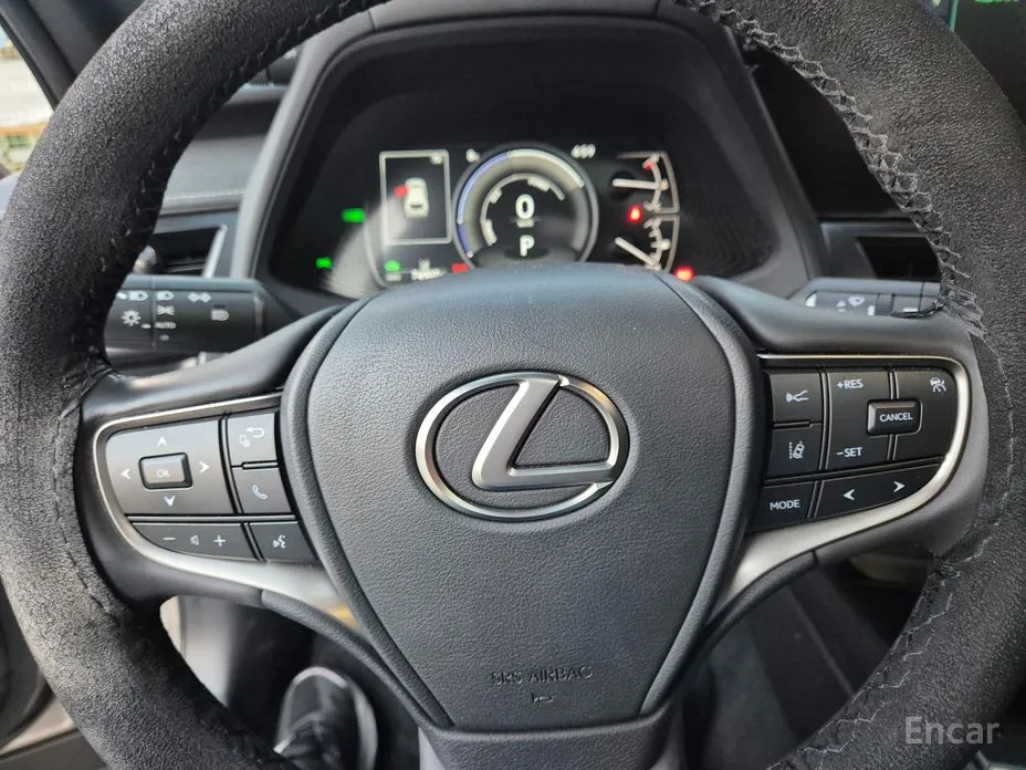 Lexus UX 2019 2.0 2WD