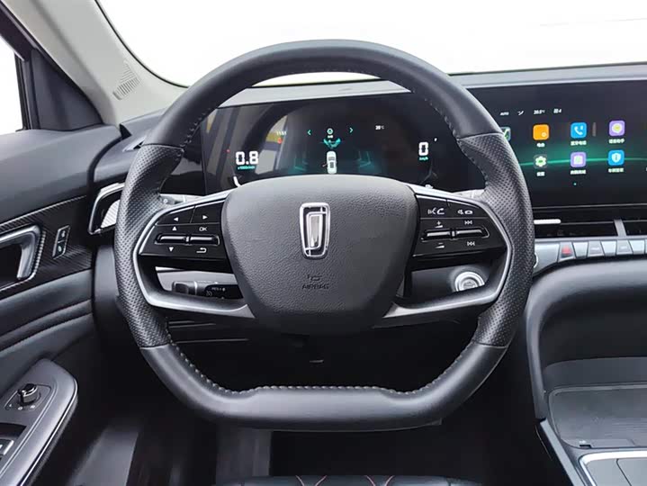 Bestune T55 2023 2023款 1.5T 自动飞跃款