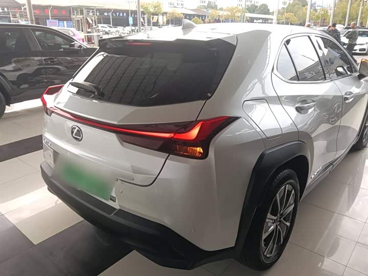 Lexus UX Hybrid 2020 2020款 300e 纯·悦版