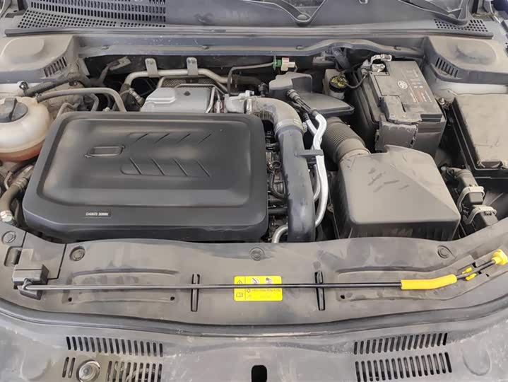 Bestune B70 2024 2024款 龙腾版 1.5T 领创型