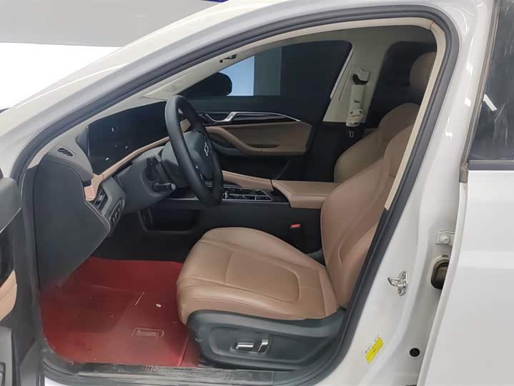 Bestune B70 2024 2024款 龙腾版 1.5T 领创型