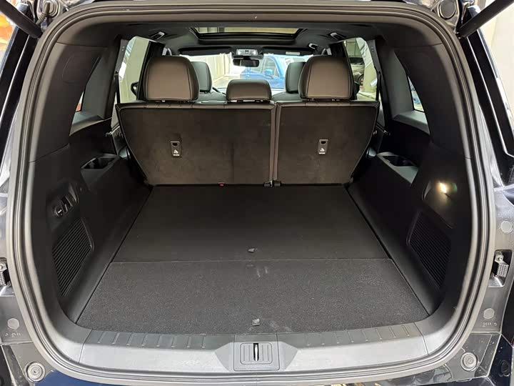 GAC Trumpchi GS8 2025 2025款 领航系列 2.0TGDI 两驱豪华版 5座