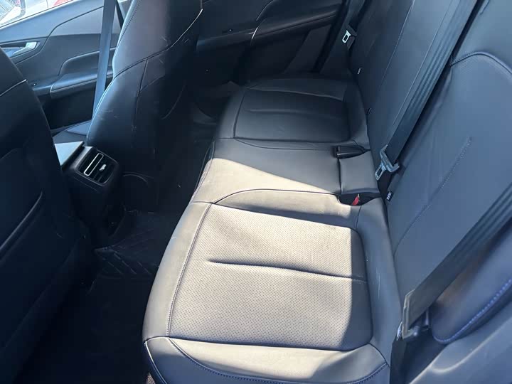 Changan Yida 2023 2023款 蓝鲸NE 1.5T GDI DCT尊贵型