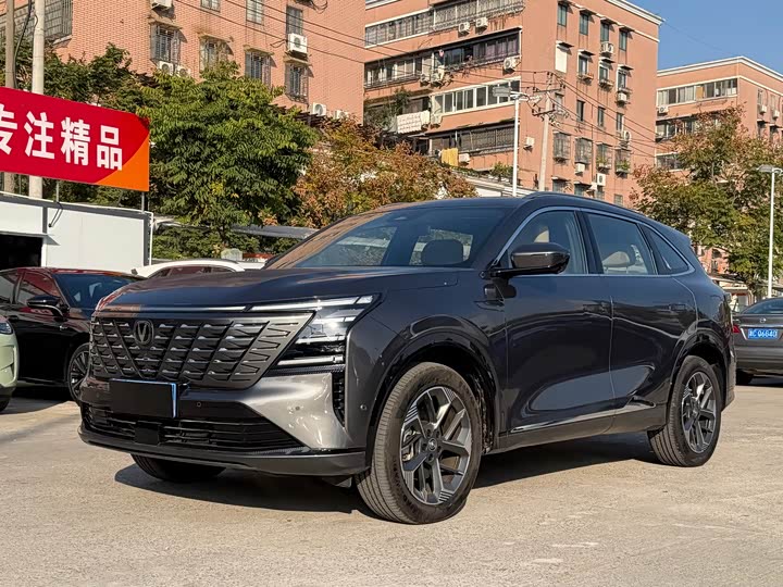 Changan CS75 Plus 2025 2025款 第四代 1.5T 新蓝鲸 智慧旗舰型