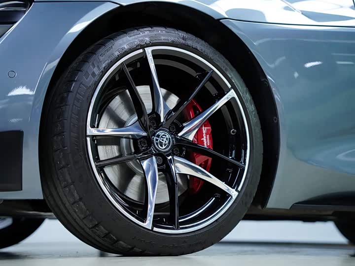 Toyota Supra 2021 2021款 GR SUPRA 3.0T 标准型