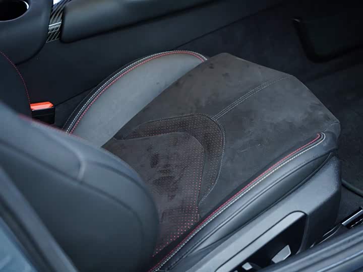 Toyota Supra 2021 2021款 GR SUPRA 3.0T 标准型