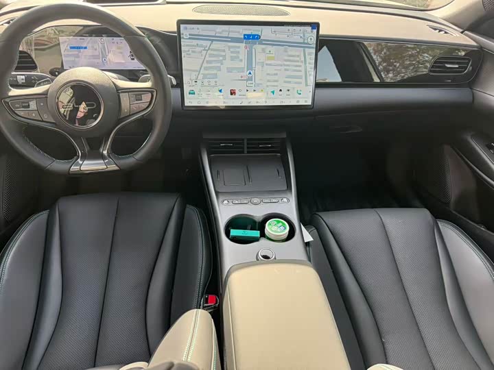 2025 BYD Seal 06 Hybrid/EV