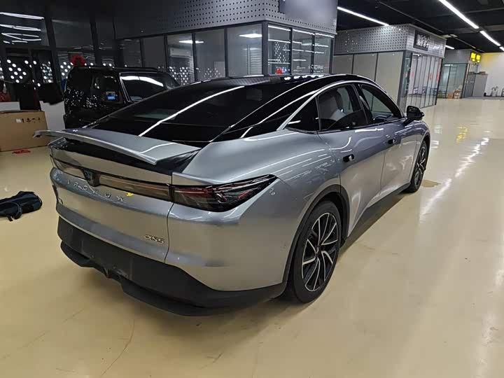 BAIC Arcfox Alpha S5 2024 2024款 708MAX 200kW