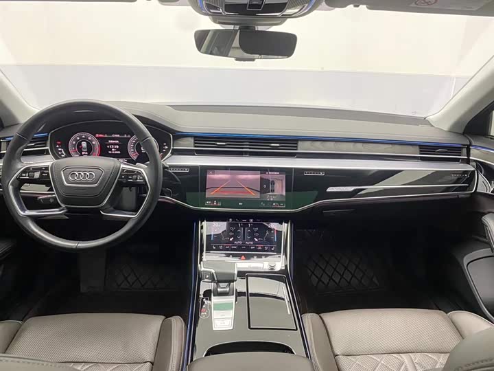 Audi A8 2024 2024款 A8L 50 TFSI quattro 臻选型