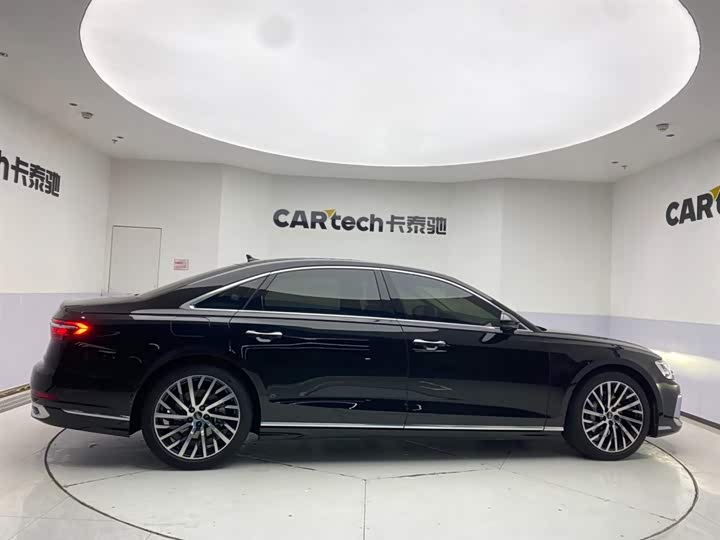 Audi A8 2024 2024款 A8L 50 TFSI quattro 臻选型