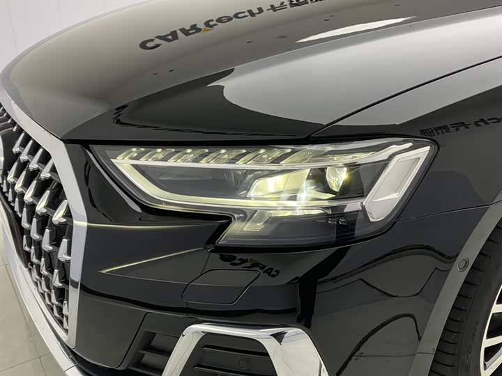 Audi A8 2024 2024款 A8L 50 TFSI quattro 臻选型