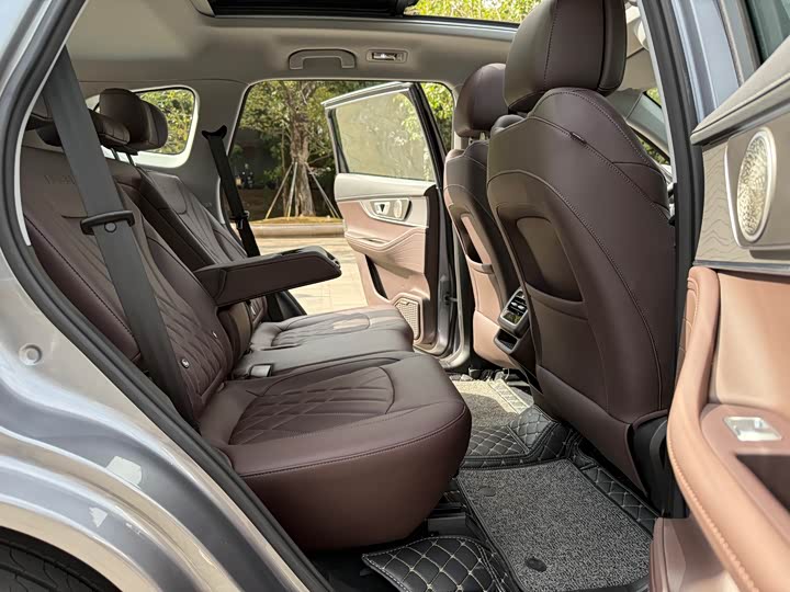 Chery Tiggo 8 Pro 2025 2025款 290T 两驱尊贵版