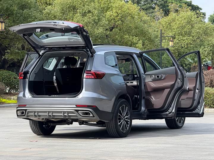 Chery Tiggo 8 Pro 2025 2025款 290T 两驱尊贵版