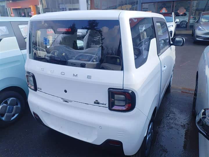 Geely Galaxy Panda Mini 2025 2025款 熊猫mini 210km 元气熊