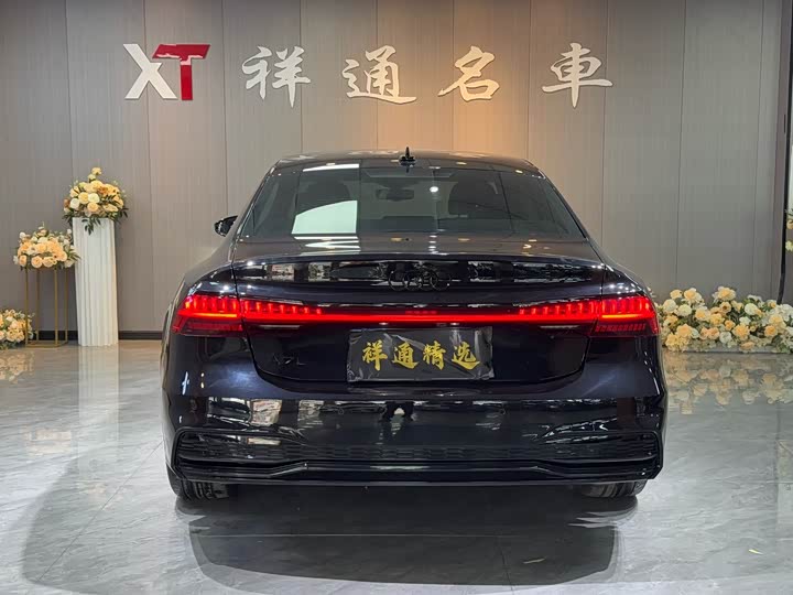 Audi A7L 2024 2024款 45TFSI S-line 筑梦型 流晶套装
