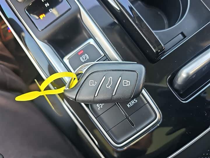 Roewe i6 Max EV 2023 2023款 EV 420天幕特别版