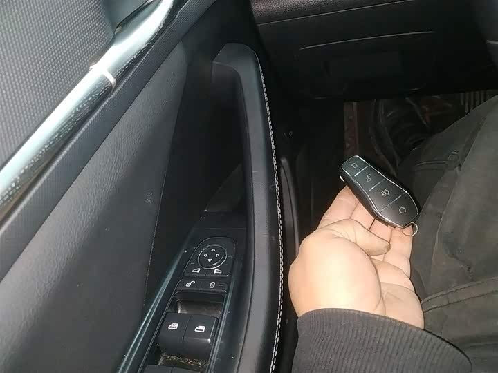 BYD Destroyer 05 2024 2024款 荣耀版 DM-i 55KM 豪华型