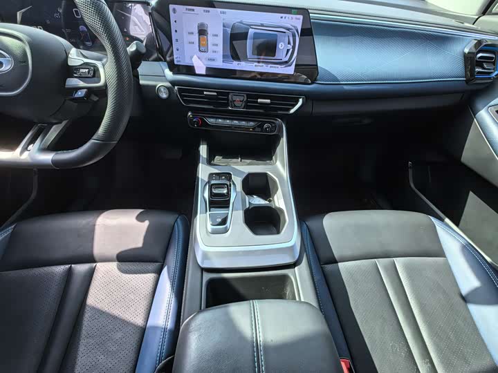 GAC Trumpchi GS3 2023 2023款 影速 270T 劲智版