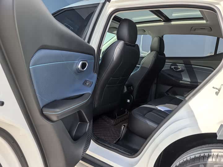 GAC Trumpchi GS3 2023 2023款 影速 270T 劲智版