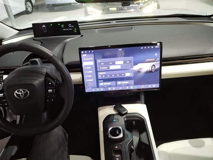 Toyota bZ5 2025 2025款 550 PRO智行版