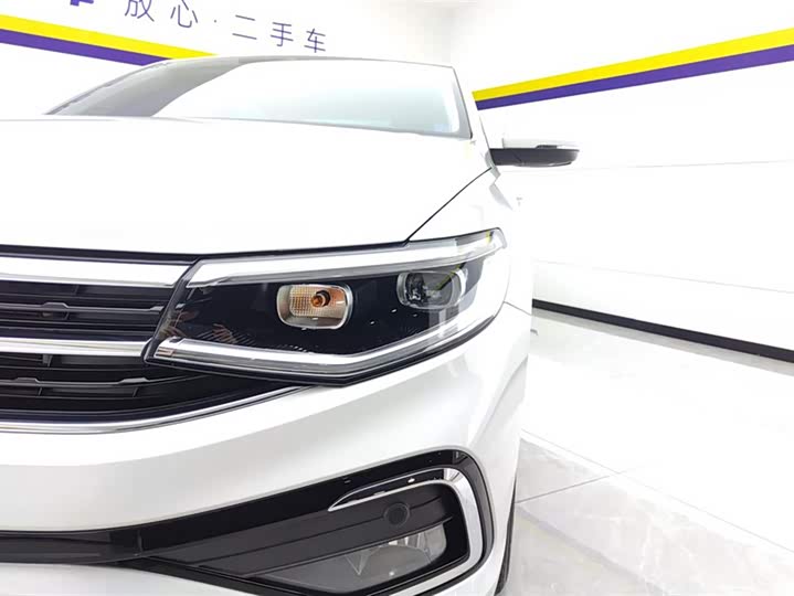 Volkswagen Bora 2024 2024款 300TSI DSG尊行版