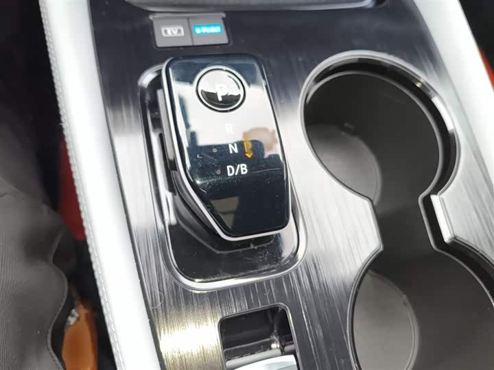 Nissan X-Trail 2023 2023款 e-POWER 超混双电机四驱至尊版