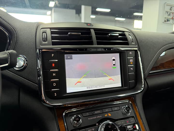 Lincoln Continental 2019 2019款 2.0T 两驱尊享版 国V