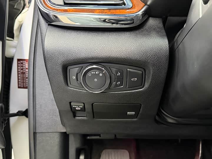 Lincoln Continental 2019 2019款 2.0T 两驱尊享版 国V