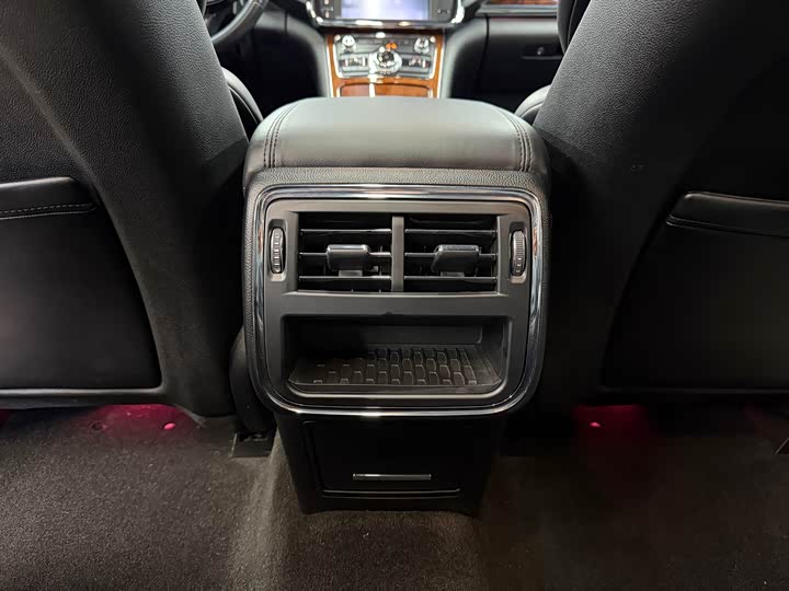 Lincoln Continental 2019 2019款 2.0T 两驱尊享版 国V