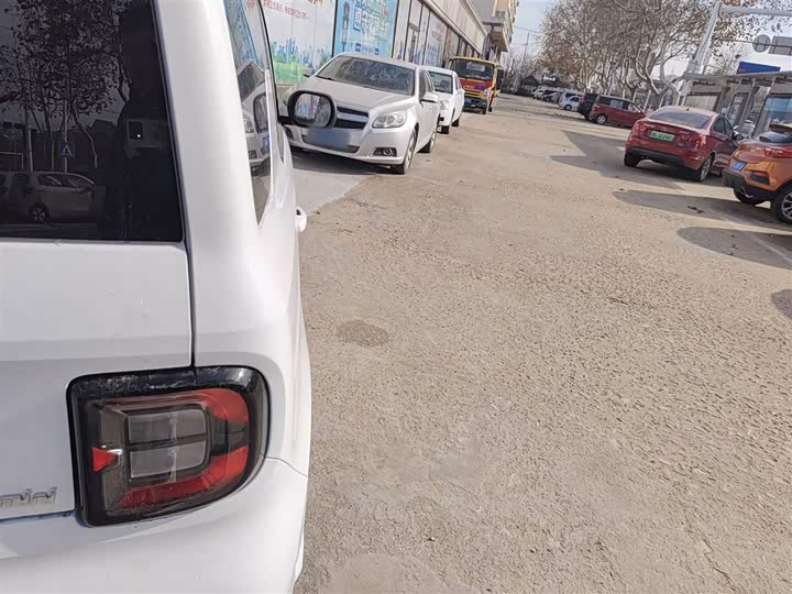 Geely Galaxy Panda Mini 2025 2025款 熊猫mini 210km 元气熊