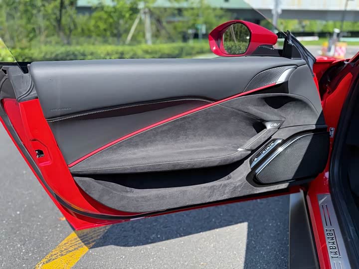 Ferrari Roma 2020 2020款 3.9T V8