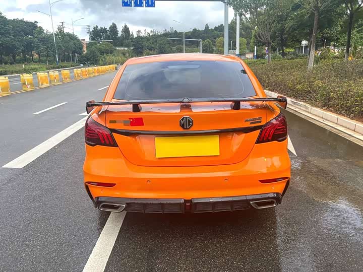 MG Motor 6 2021 2021款 Pro 1.5T 自动领潮豪华版