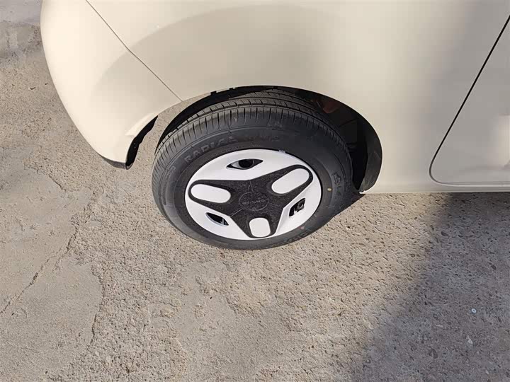 Geely Galaxy Panda Mini 2025 2025款 熊猫mini 210km 元气熊