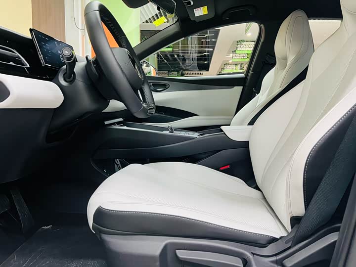 2025 BYD Seal 06 Hybrid/EV