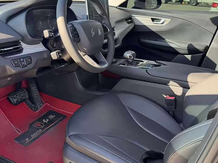 Hongqi E-QM5 2024 2024款 610km PLUS