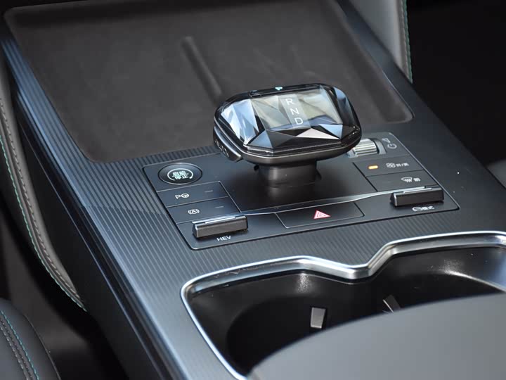 BYD Song L DM-i Hybrid 2025 2025款 智驾版 112km 领先型