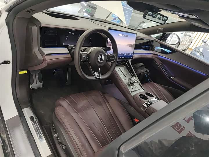 Denza Z9GT 2024 2024款 1100四驱Ultra版