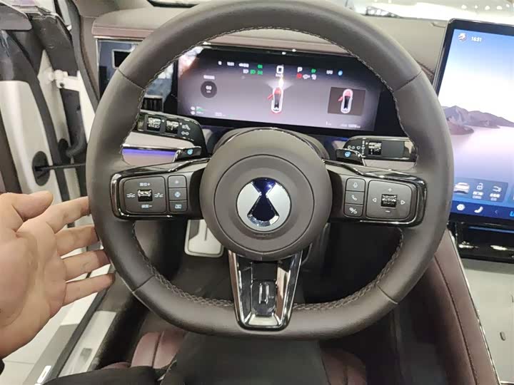 Denza Z9GT 2024 2024款 1100四驱Ultra版