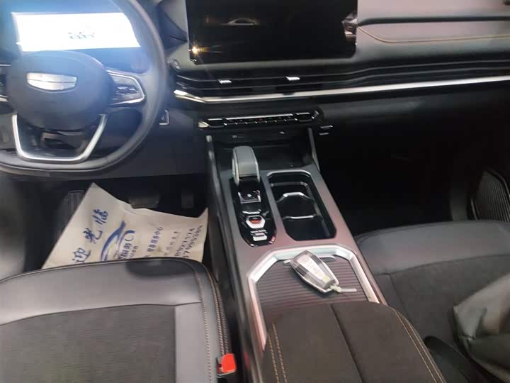 Geely Okavango L 2025 2025款 2.0T DCT尊享款