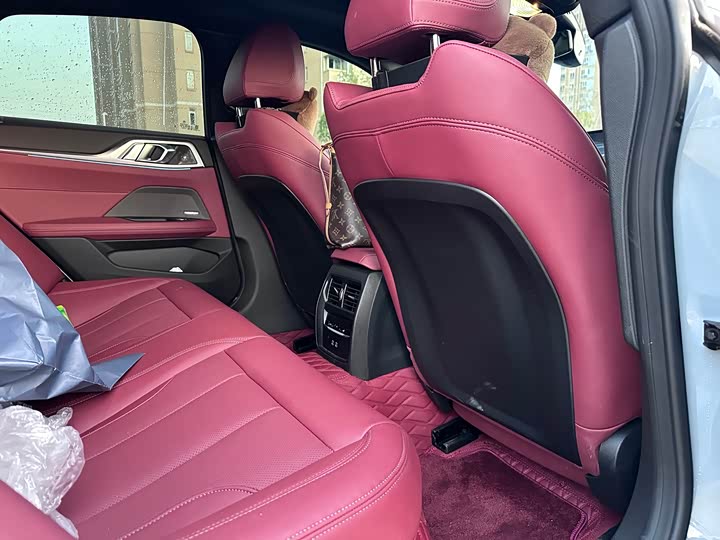 BMW 4 Series 2024 2024款 430i Gran Coupe M运动曜夜套装