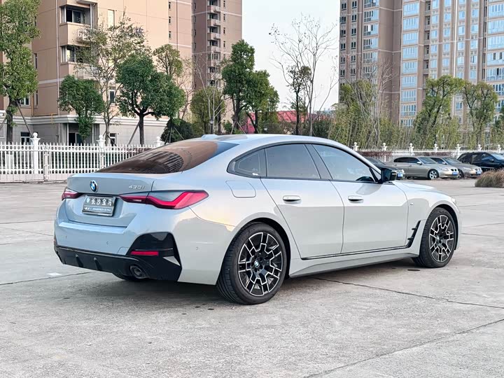 BMW 4 Series 2024 2024款 430i Gran Coupe M运动曜夜套装
